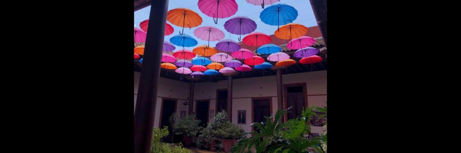 Hotel Villa De Flores Uruapan  Exterior photo